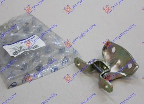 REAR DOOR HINGE UPPER (O)