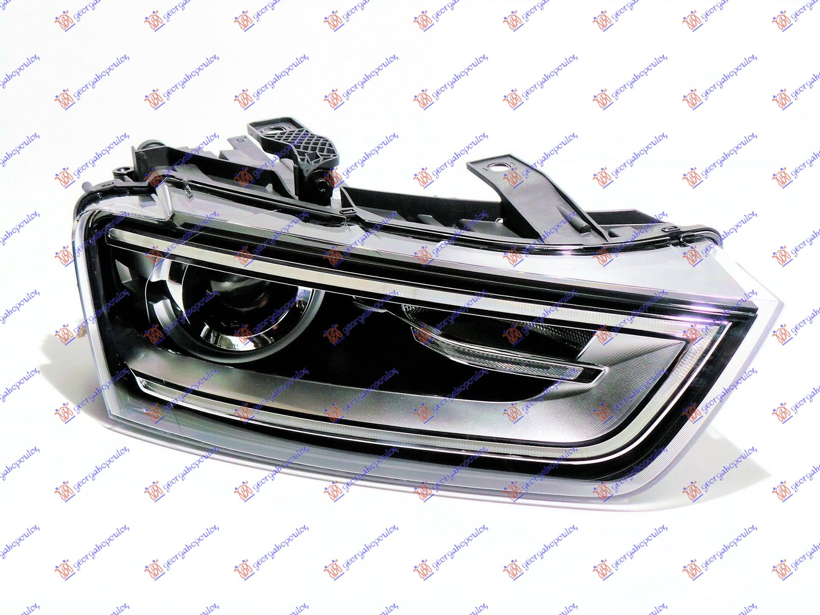 FAR XENON LED DNEVNIM SVETLOM (ZKW TIP) (DEPO) DESNO
