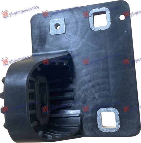 RADIATOR BRACKET LOWER PLASTIC
